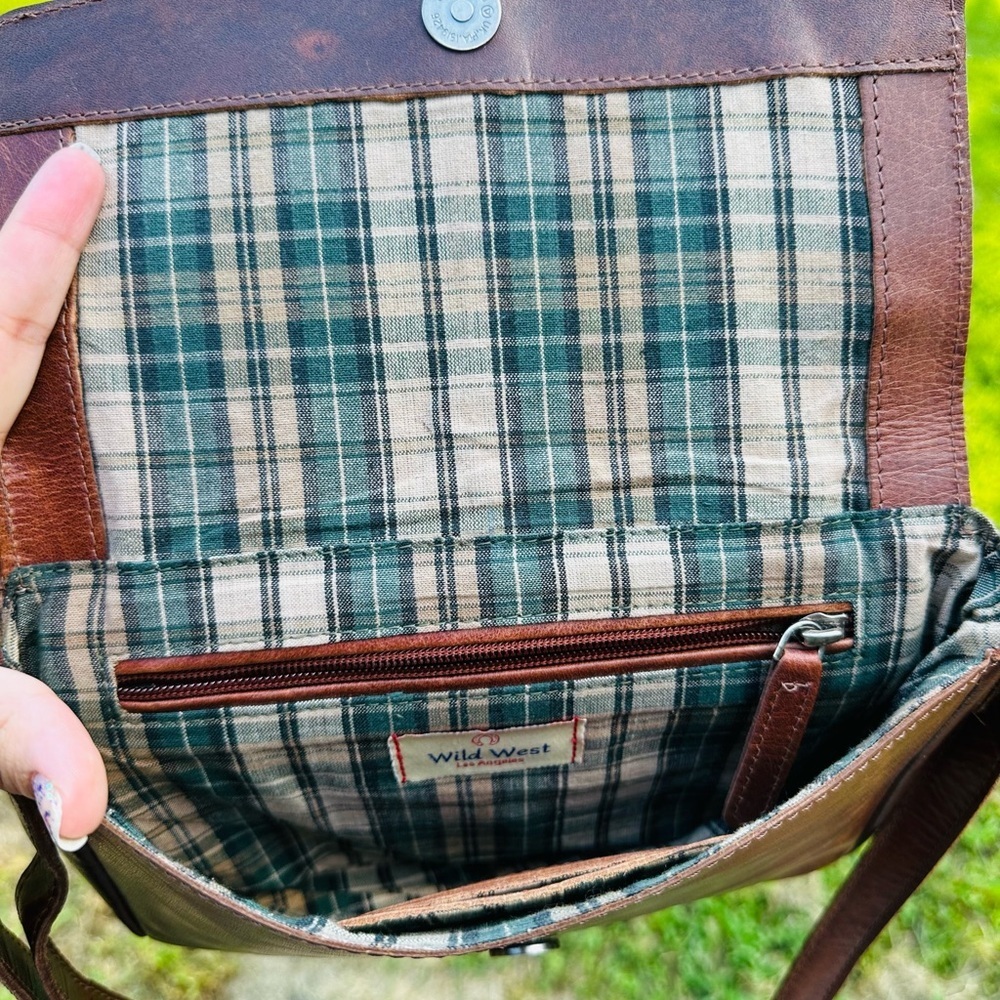 Wild West Los Angeles Crossbody Purse - Picture 4 of 5